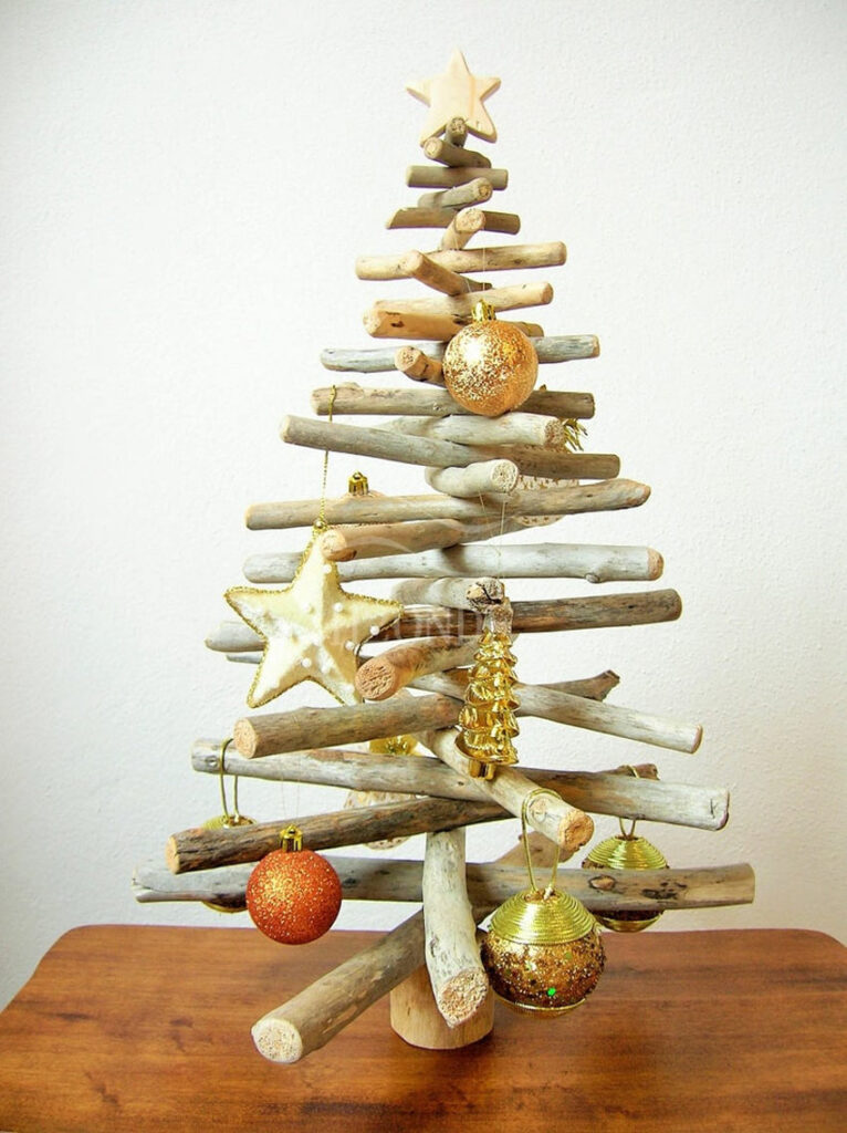 Albero Di Natale In Legno: 8 Idee Fai Da Te Da Cui Prendere Spunto